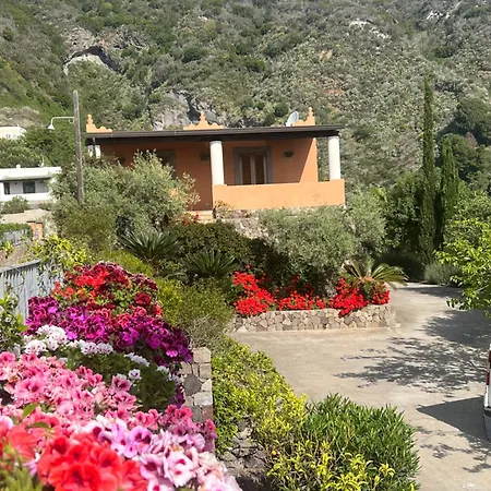 Casa Pirrera Asinelli Ferienhaus